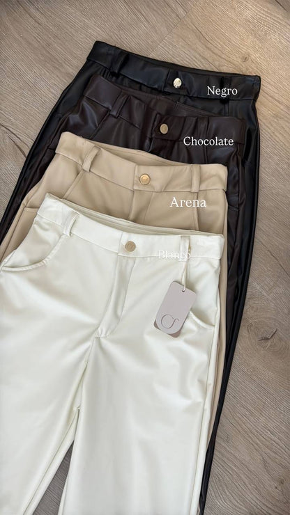 Pants Rumania